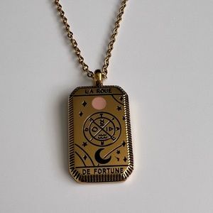 La Roue De Fortune tarot card pendant necklace, gold